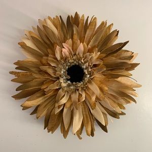 Hair Flower - New Never Worn
